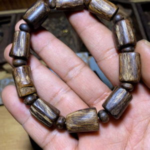 Vật Phẩm Trầm Hương Đốt Khúc Chìm – Philippines