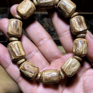 VÒNG TRẦM HƯƠNG ĐỐT TRÚC THÔ BÔNG – PHILIPPINES