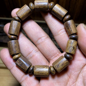 Vòng Trầm Hương Đốt Trúc 12mm – Indonesia