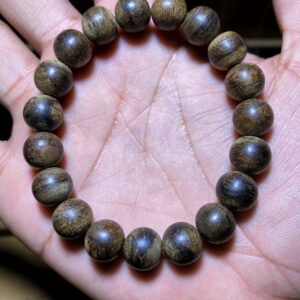 Vòng Trầm Hương Tròn 10mm – Philippines