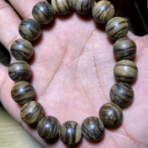 Vật Phẩm Trầm Hương 12mm Bông – Philippines