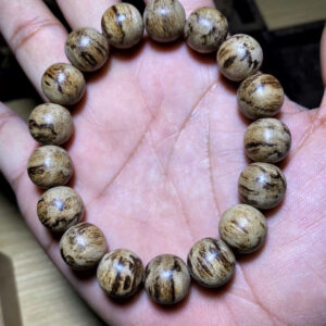 Vật Phẩm Trầm Hương 12mm Bông Trứng Cút – Malaysia